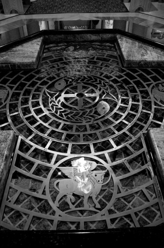 14834005796_d87cf9fef0_o